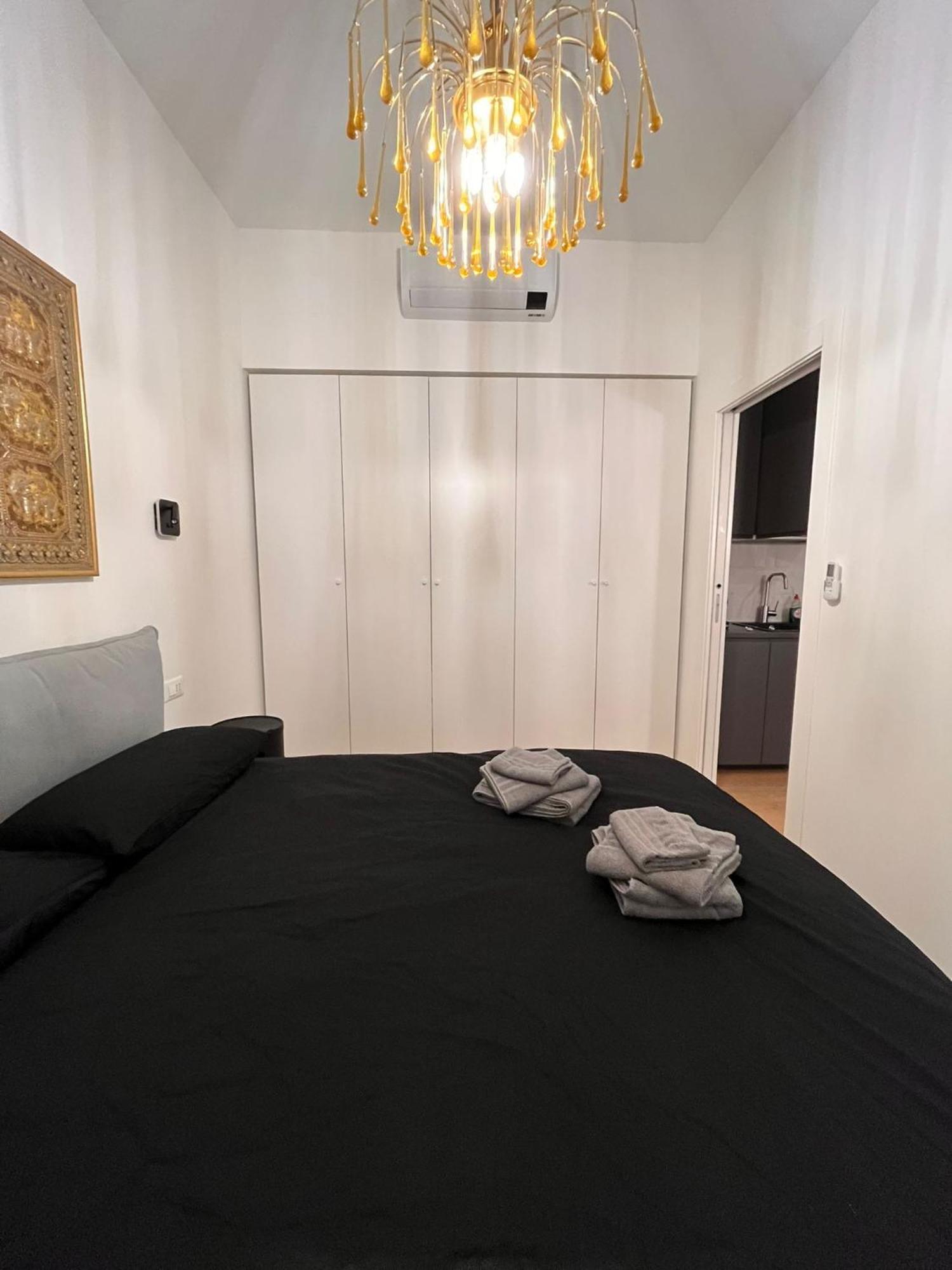 Trieste Centrale Luxury Apartament In Stile Moderno Exterior foto